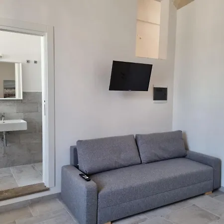 Nocleg ze śniadaniem Le Radici 3*